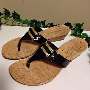 Womens Bandolino Black Patent Leather and Gold Women's Sandals